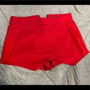 EXPRESS Mini Skort